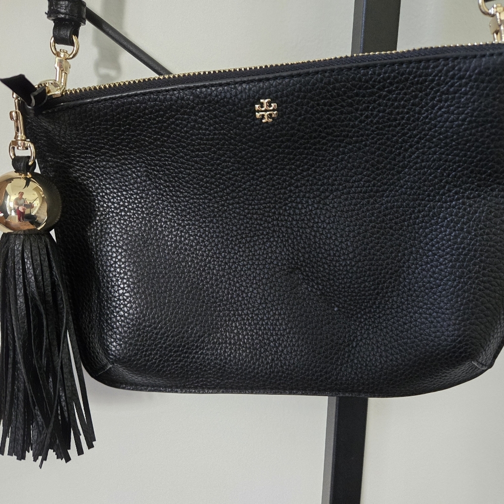 Tory Burch Crossbody 100% genuine Black Pebble leather